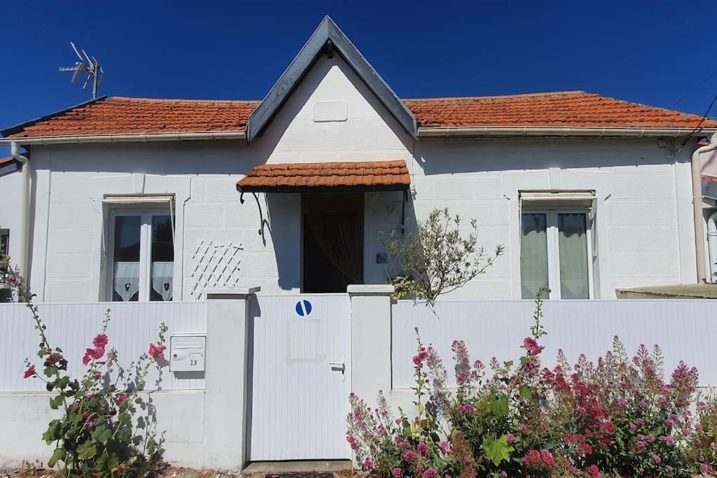 Charmante Maisonnette Proche Plage Châtelaillon-Plage Exterior foto